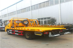 阳泉矿区附近拖车救援搭电