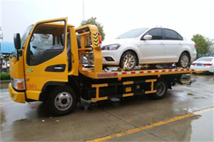 阳泉矿区附近拖车救援24小时服务热线